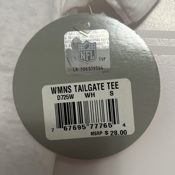 NFL “tailgate like a cowboy” tshirt - Picture 2 of 3